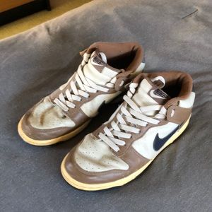 Nike Dunks. Size 9.5